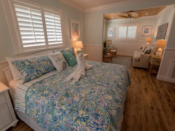 Anna Maria Five Bedroom Beach Home - Private Pool